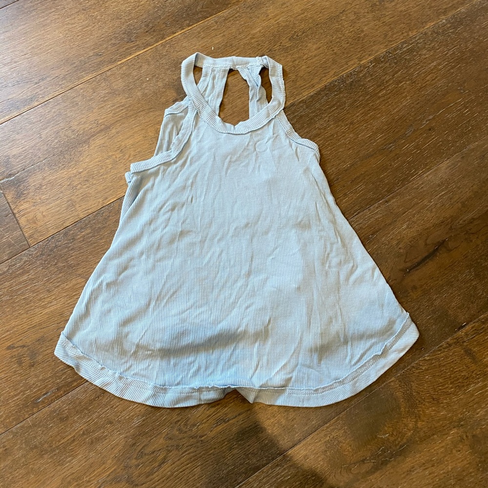 tank top!